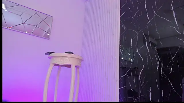 Sophia Cameron online show from November 30, 10:36 pm