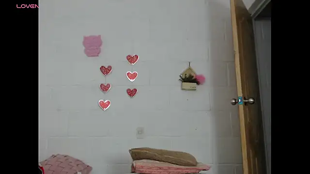 Dulce Anita online show from December 15, 7:13 am