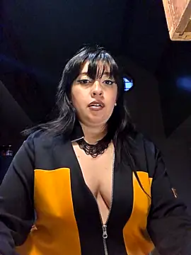 AriannaPena online show from November 6, 11:21 pm