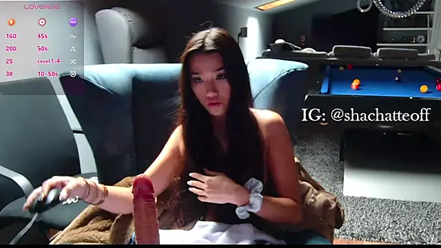 shachatteof online show from November 4, 9:47 am