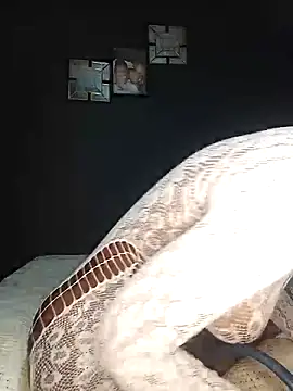 Snapshot of SheisBlacq chatting on October 10, 10:36 pm SheisBlacq online show from October 10, 10:36 pm