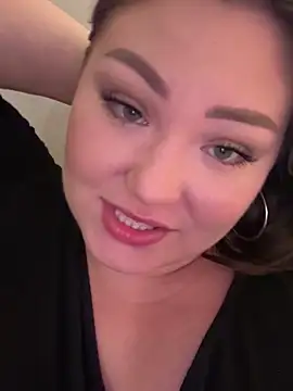 RosieDixx online show from November 9, 7:04 am