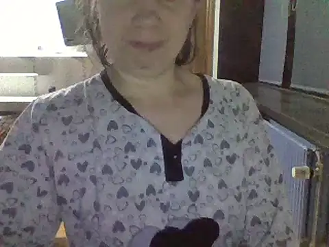 Snapshot of Lina_Belge chatting on October 17, 9:40 pm Lina Belge online show from October 17, 9:40 pm