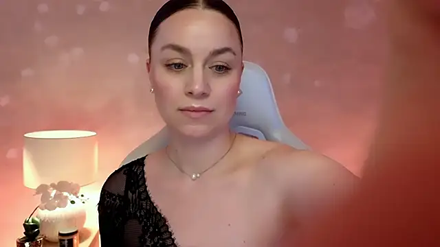 MilaFleur online show from February 27, 3:01 pm