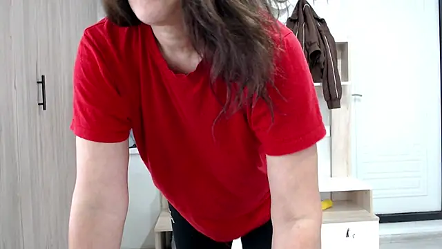 increible della online show from June 29, 10:26 am
