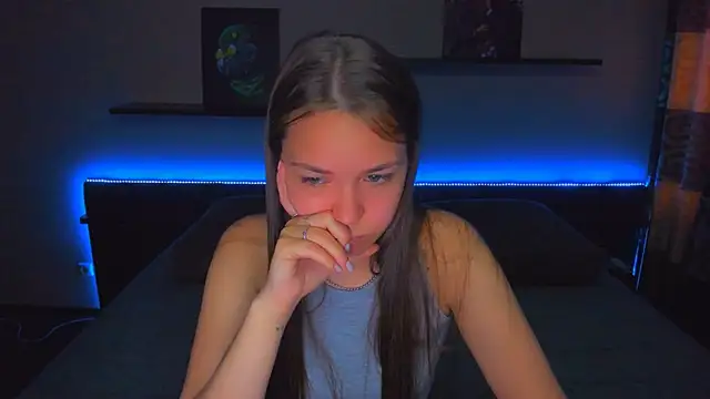 AlexaBarkley online show from May 13, 12:28 am
