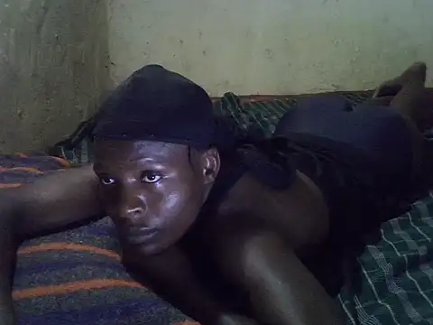 cute-shamza online show from September 14, 6:50 pm