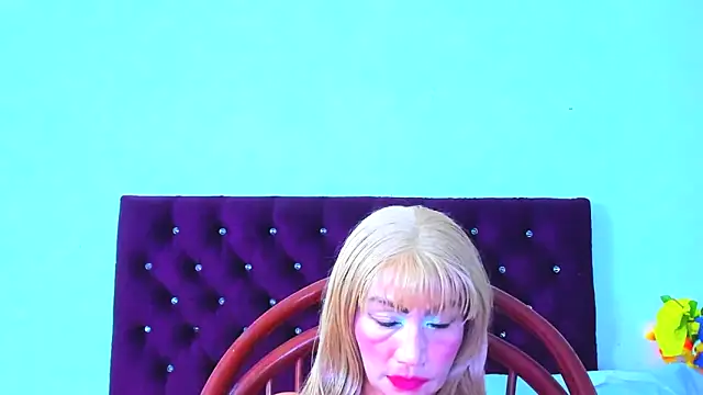 almabeckelt online show from February 11, 9:05 pm