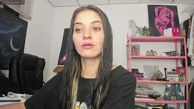 mariecam420 online show from March 29, 1:15 am