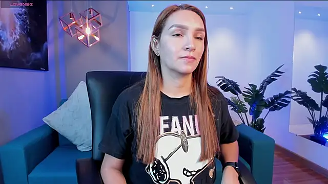 miataylorr1 online show from February 17, 11:42 am