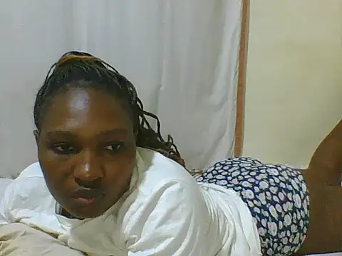 cute lavenda online show from February 12, 3:08 am