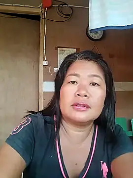 Lovelywoman43 online show from November 10, 10:16 pm