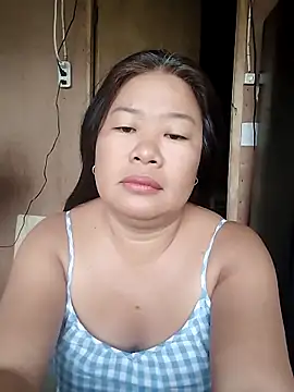 Lovelywoman43 online show from April 9, 9:42 pm