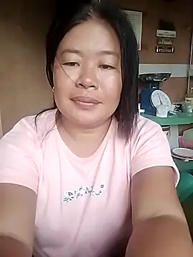 Snapshot of Lovelywoman43 chatting on October 16, 9:12 am Lovelywoman43 online show from October 16, 9:12 am