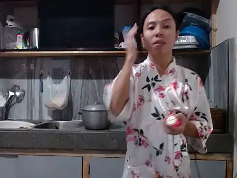 AsianTrixxx online show from April 6, 4:30 pm