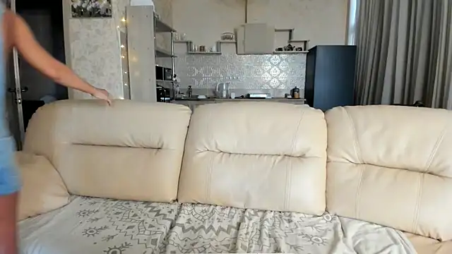 ElizSweet online show from September 14, 3:21 pm