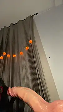 Snapshot of nenalayla chatting on October 15, 4:09 pm nenalayla online show from October 15, 4:09 pm