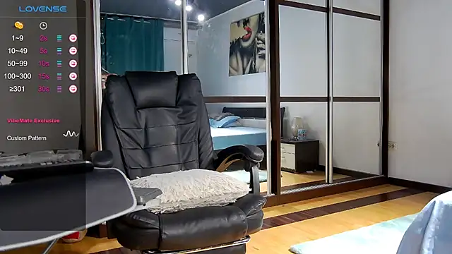 Snapshot of carlaxxx chatting on September 22, 8:51 pm carlaxxx online show from September 22, 8:51 pm