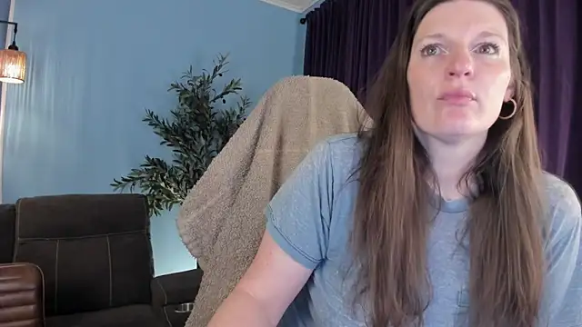 Kelly Carolina online show from April 6, 12:06 pm