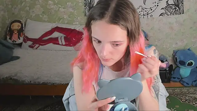 Cutie Adelia online show from October 17, 1:03 pm