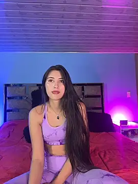 brenda moris01 online show from April 18, 10:09 pm