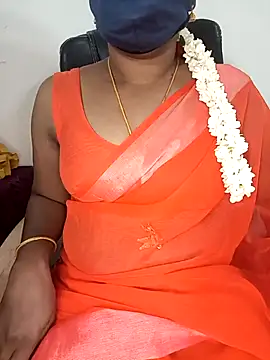 Snapshot of Tamil-hotwife chatting on October 15, 4:42 pm Tamil-hotwife online show from October 15, 4:42 pm