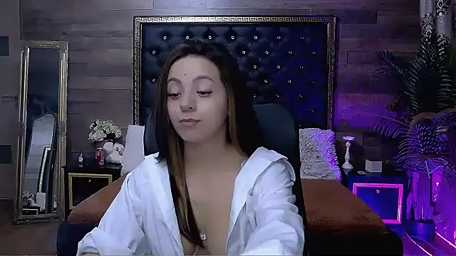 PlayfulElla online show from October 11, 5:01 am