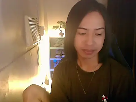 Manilagirl xx online show from November 9, 8:43 am