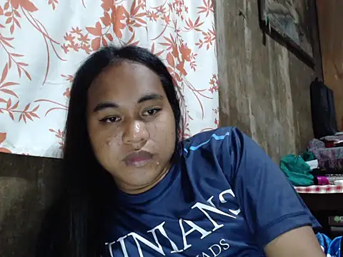 Snapshot of bettina_love chatting on October 7, 6:12 pm bettina love online show from October 7, 6:12 pm