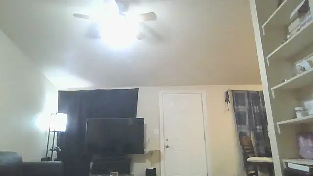 bootiebby online show from December 3, 7:33 am