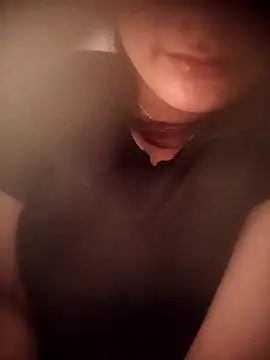 kitty 222 online show from May 13, 8:47 pm