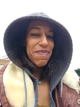 Goldenlace online show from November 24, 9:55 am