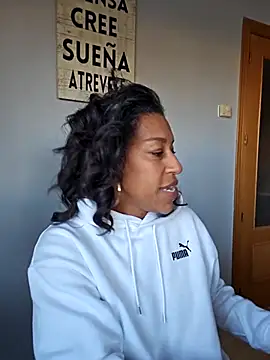 Goldenlace online show from November 26, 10:05 am