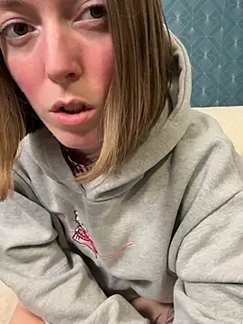 Daisy Michto Officiel online show from March 25, 10:01 pm