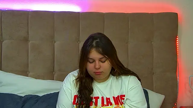 LillianKim online show from September 18, 6:28 pm