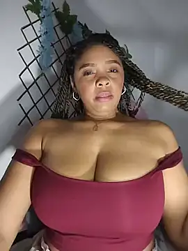 collegechica online show from February 13, 4:25 am