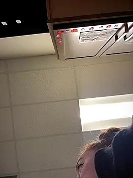 Snapshot of cinnatitties chatting on September 30, 8:35 pm cinnatitties online show from September 30, 8:35 pm