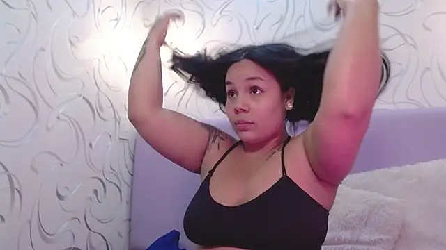 EmilyQueen3x online show from October 19, 5:48 pm