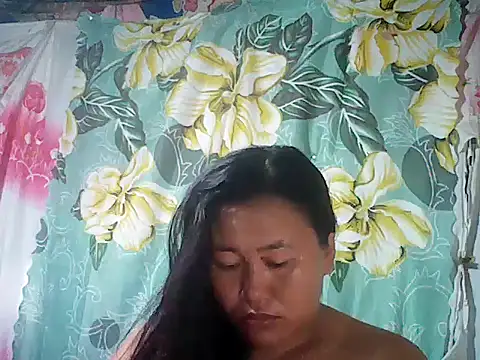 Snapshot of Sexyhorney4u chatting on October 6, 11:09 pm Sexyhorney4u online show from October 6, 11:09 pm