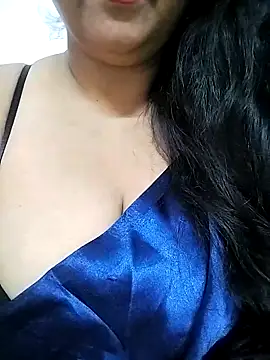 rekhabb123 online show from December 13, 7:53 pm