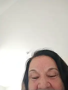 Yaya Mineira online show from February 15, 5:34 pm