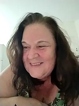 Yaya Mineira online show from October 10, 3:28 pm