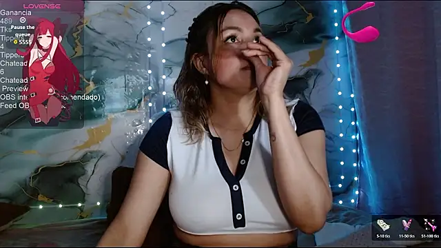 naugtyqueen online show from March 16, 11:41 pm