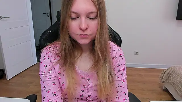 stacy miracle online show from March 30, 10:48 am