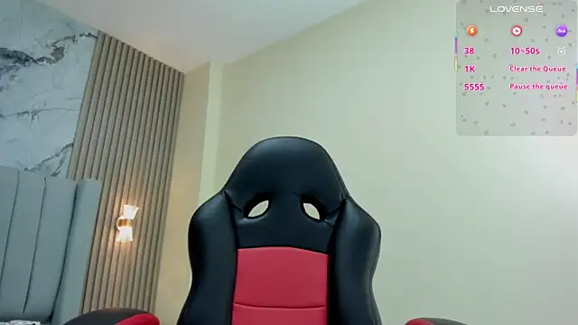 MAGIEVANS1 online show from October 6, 12:33 pm