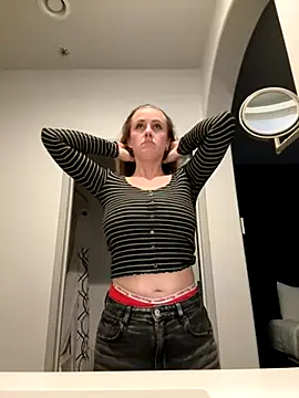 ClumsyLink online show from November 23, 7:32 am