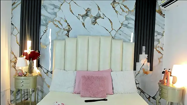 lulumars online show from December 16, 5:35 am