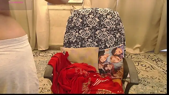 sexyrihana1 online show from April 15, 6:25 am