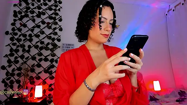 cailynhot online show from February 14, 11:40 pm