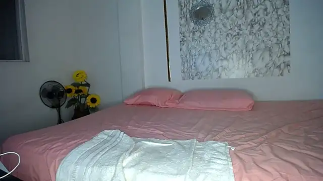 agatfox online show from March 31, 2:00 am